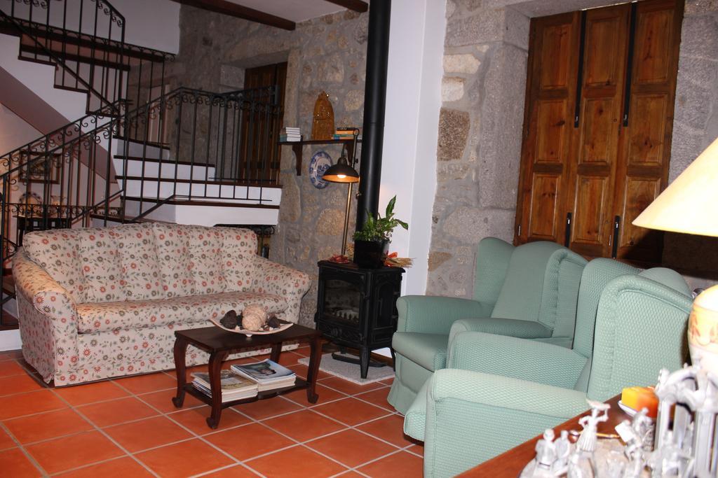 Casa Do Nato -Turismo Rural فيانا دو كاستيلو المظهر الخارجي الصورة