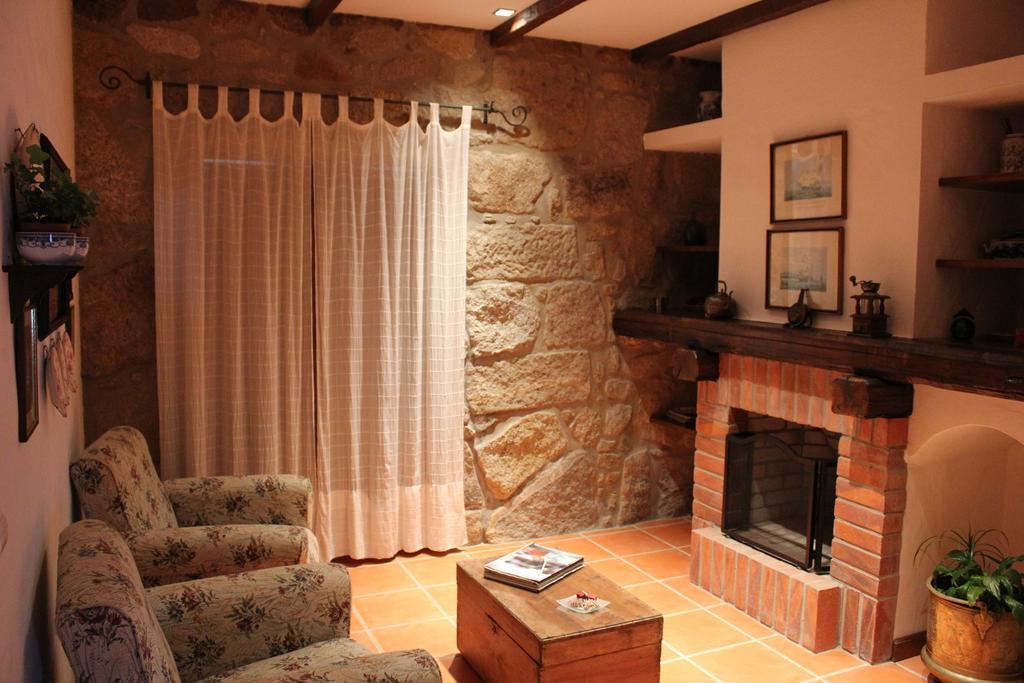 Casa Do Nato -Turismo Rural فيانا دو كاستيلو المظهر الخارجي الصورة
