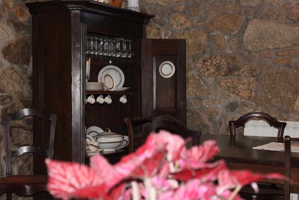 Casa Do Nato -Turismo Rural فيانا دو كاستيلو المظهر الخارجي الصورة